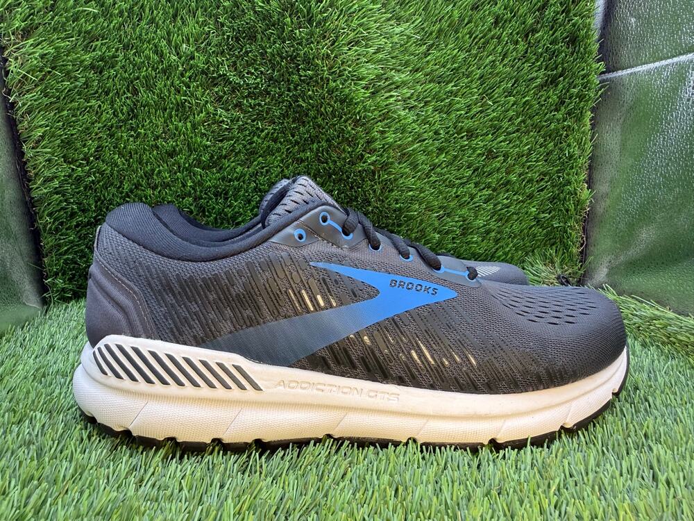 Brooks Addiction GTS 15 1103652E077 Athletic Sneaker Men's 9.5 Gray Mesh Running